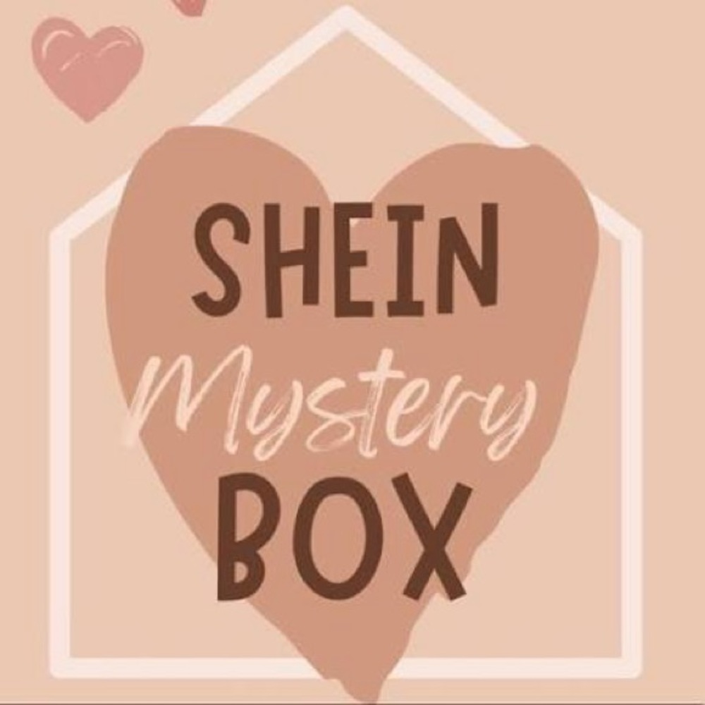 Plus Size SHEIN mystery box